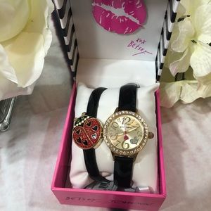 🎉HP🎉 Betsey Johnson Ladybug Watch Bracelet Set